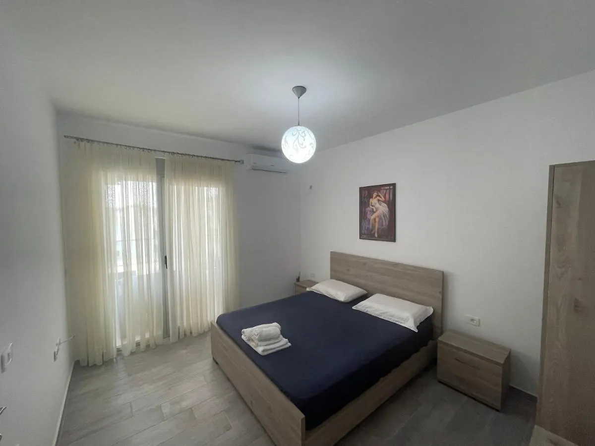 Luxury Sea View Apartaments Sarandë 0*,