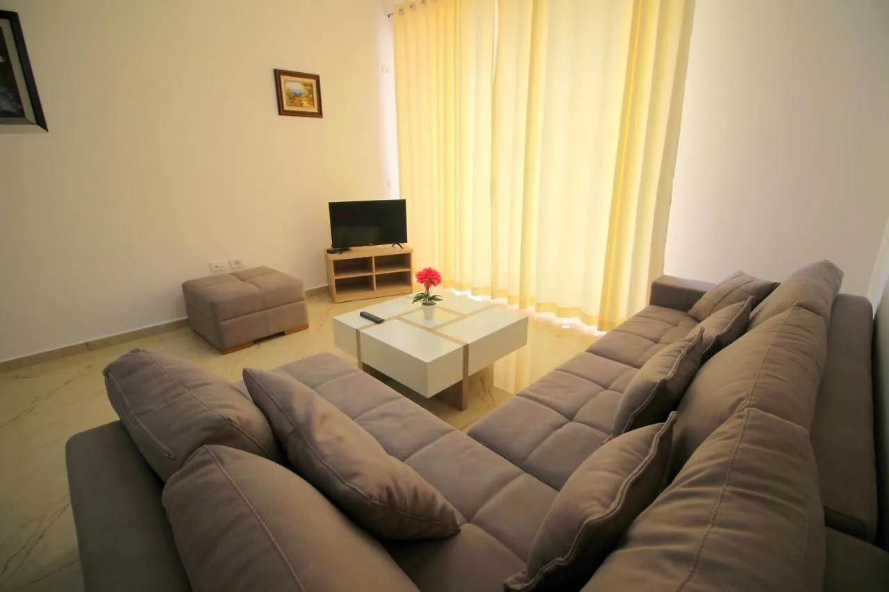 Luxury Sea View Apartaments Sarande 0*,