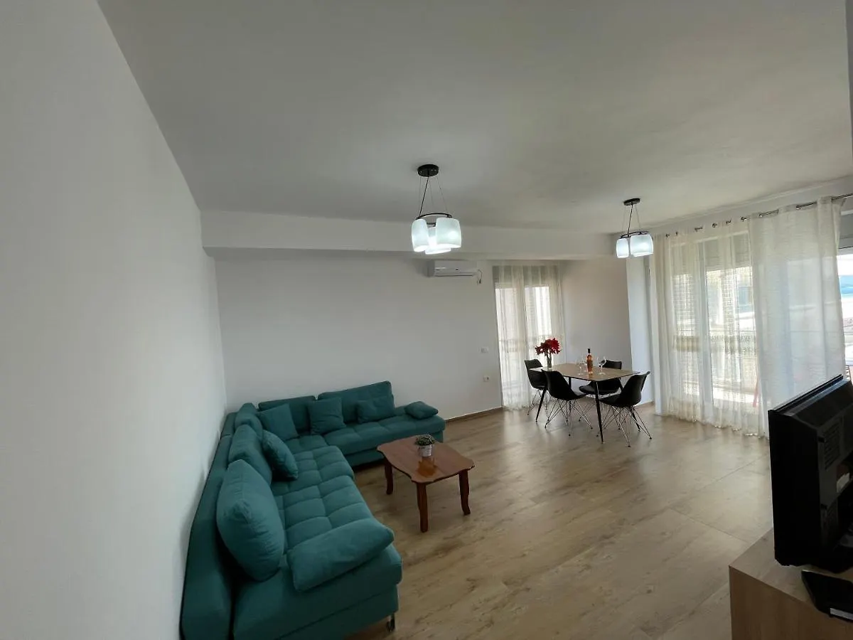 Luxury Sea View Apartaments Sarande