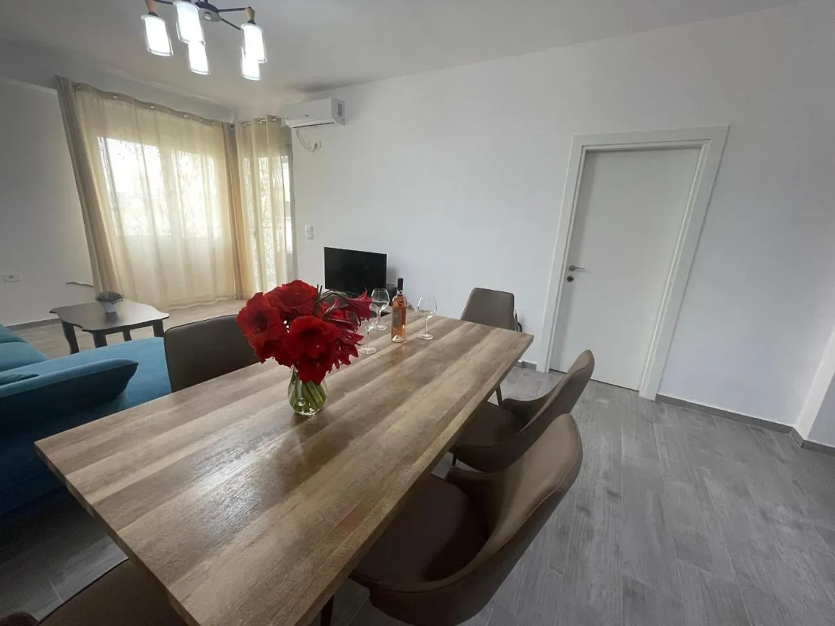 Luxury Sea View Apartaments Sarande